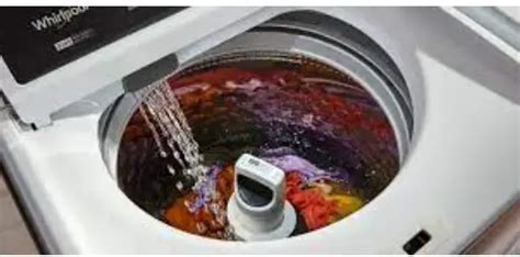For best performance, it is recommended to load items in loose heaps evenly around the washplate. . Whirlpool washing machine adding water during spin cycle